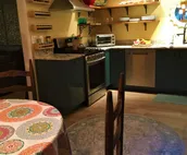 Killer location family friendly, walkable to trails and hiking