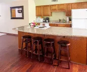 Rock Creek Loft Guest House neighboring Lake Perry