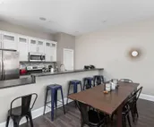 Stay for GenCon - Indy Chic, 4 Bdrm!