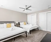 Stay for GenCon - Indy Chic, 4 Bdrm!