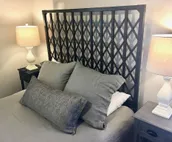 Modern, Traditional, Quiet and Upscale
