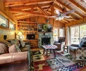 River Haus - Adorable riverfront cabin right on the Chattahoochee minutes from