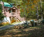 No Stress At All - Secluded & cozy cabin  with wall-to-wall windows