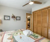 Lazy River Days - Riverfront cabin with amazing views in downtown Helen