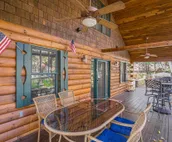 Lazy River Days - Riverfront cabin with amazing views in downtown Helen