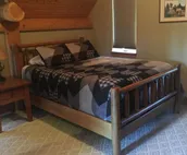 Tranquil Creekside Cottage in the Heart of the Beautiful Black Hills