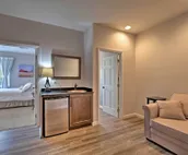 'Windham Manor' on 45 Acres - 5 Mi. to Ski Resort!