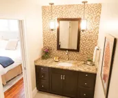 4 Balconies, Water Views, Fireplace, Kitchen w/Kegerator - Great For Groups