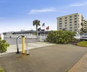 Spectacular Oceanfront Condo Oasis