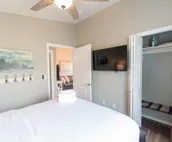 Suite 08 Downtown Palmer