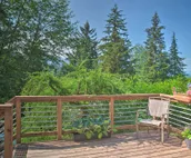 Cozy Retreat w/ Fire Pit - Near Mendenhall Glacier