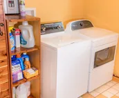 ** Taste of Talkeetna ** Quiet Spacious Elegance with Excellent Coffee **
