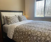 Talkeetna’s Mount Dall Cottage - easy access from Parks Highway, no chores!