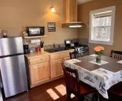 Talkeetna’s Mount Dall Cottage - easy access from Parks Highway, no chores!