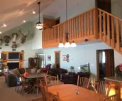 5 BR/2.5 BA Hunting & Fishing Lodge