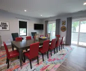 The Louisville Loft, 12 beds, BRAND NEW, Game Room, EXPO, Downtown, Highlands