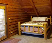 Johnson's Country Cabin - One price rents the entire home!