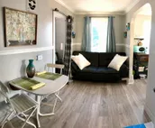 Retro 50's charm with modern amenities