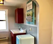 Retro 50's charm with modern amenities