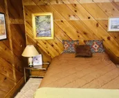 Large, Private & Charming retreat is ultimate upscale stay near Cody, Y.S. Park