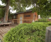 Large, Private & Charming retreat is ultimate upscale stay near Cody, Y.S. Park