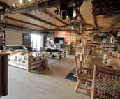 Large, Private & Charming retreat is ultimate upscale stay near Cody, Y.S. Park