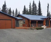 JBs Alaska Getaway Beautiful Custom Log home for your Alaskan experience 2b/2b