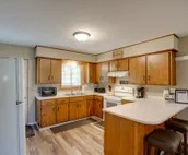 'Sacajawea Suite' w/ Deck: Near Trails & Sites!