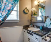 Norman Home w/Yard - Walk to Park & OU Campus