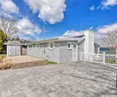 Waterfront Portsmouth Cottage: 8 Mi. From Newport!