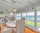 Waterfront Portsmouth Cottage: 8 Mi. From Newport!