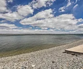 Waterfront Portsmouth Cottage: 8 Mi. From Newport!