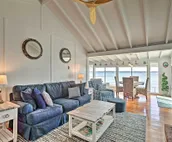Waterfront Portsmouth Cottage: 8 Mi. From Newport!
