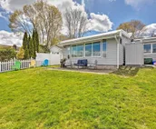 Waterfront Portsmouth Cottage: 8 Mi. From Newport!