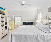 South End Avalon Beach Block, 3rd House From Beach, Large Pool, Ocean Views
