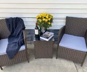 Walk to ND and Eddy Street, ProCleaned ** Comfy **  Updated
