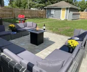 Walk to ND and Eddy Street, ProCleaned ** Comfy **  Updated
