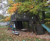 River's Edge on 30 Acres with Kayaks/Pool/Farm/River/Woods/Trails, near Beach