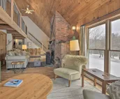 Upscale Montgomery Cabin, Near Jay Peak Resort!