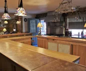 JBs Alaska Getaway by Kenai River, Cook Inlet Sleeps 10, multi family