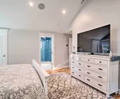 Mid Cape Retreat: Private Way to Beach, 3 Min Walk