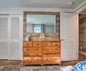 Mid Cape Retreat: Private Way to Beach, 3 Min Walk