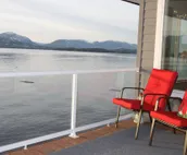 Captain Morgan's Beach House is an Upscale Waterfront Home only 4 mi to Downtown