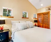 Inviting house near the beach with private hot tub & game room