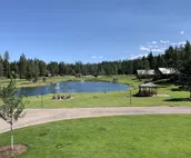 3 Bedroom suite with fireplace close to ski resort