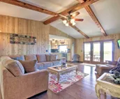 Lake Norfork Home w/Waterview Patio + Balcony