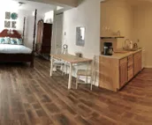 Newly renovated Historical Studio with full kitchen