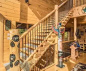 Owner Managed Star Dancer Cabin - Best Views You Can Get! Theater Arcade Hot Tub