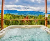Owner Managed Star Dancer Cabin - Best Views You Can Get! Theater Arcade Hot Tub