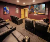 Owner Managed Star Dancer Cabin - Best Views You Can Get! Theater Arcade Hot Tub